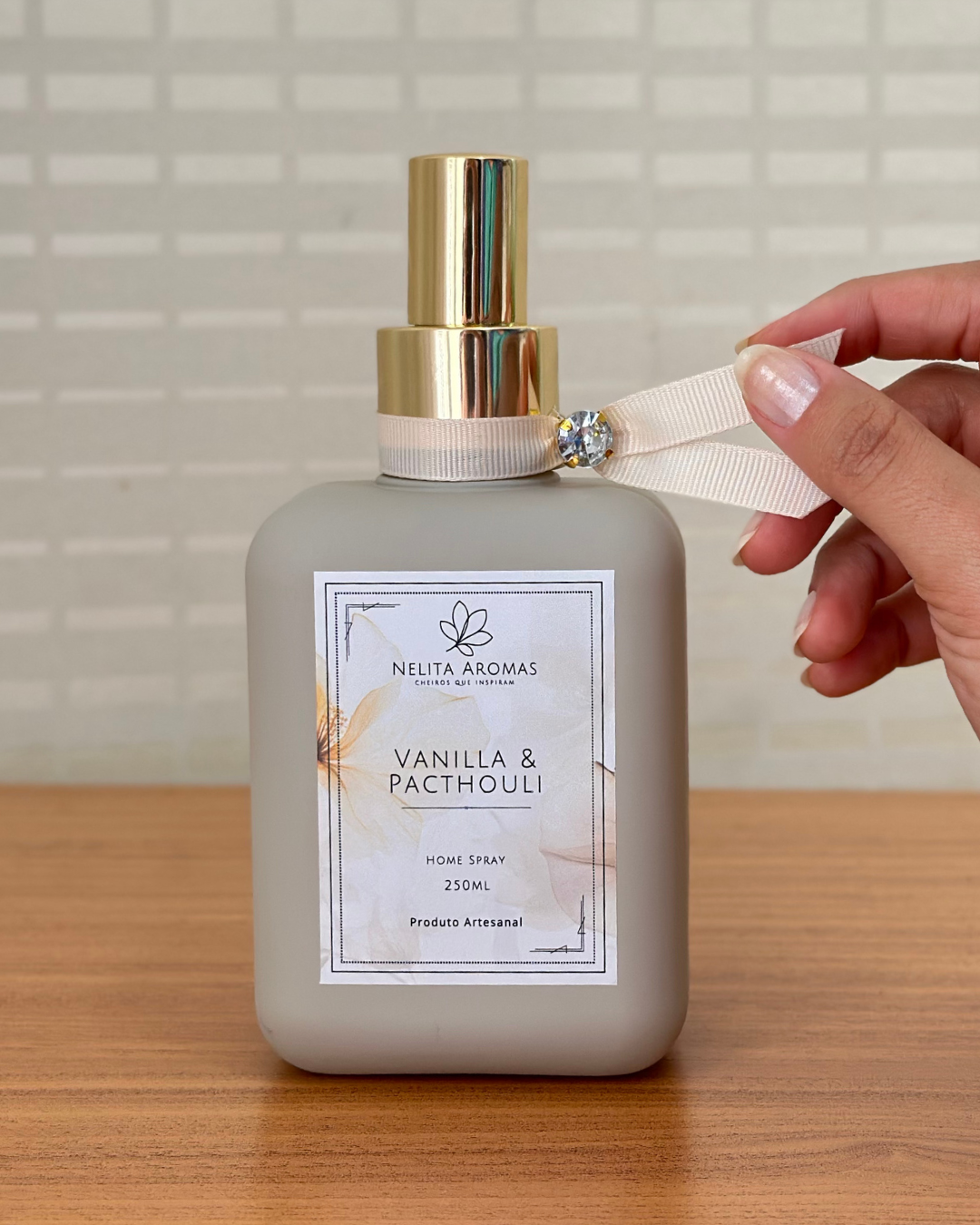 Home Spray Vanilla & Patchouli – 250ml | Coleção Encanto